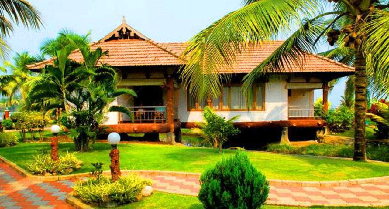 Kalathil Lake Resort Vaikom Exterior photo