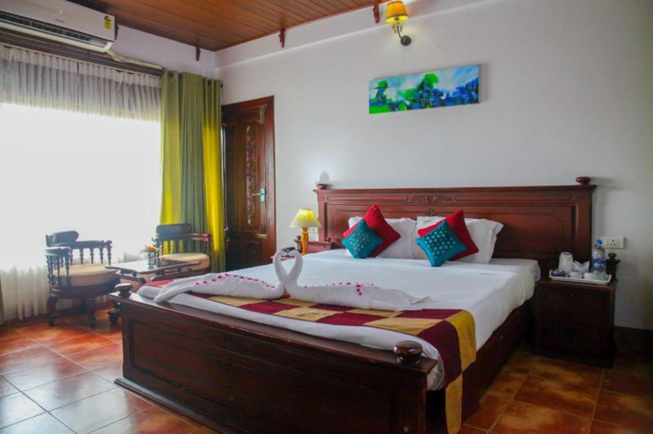Kalathil Lake Resort Vaikom Exterior photo