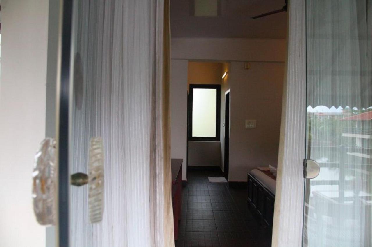 Kalathil Lake Resort Vaikom Exterior photo